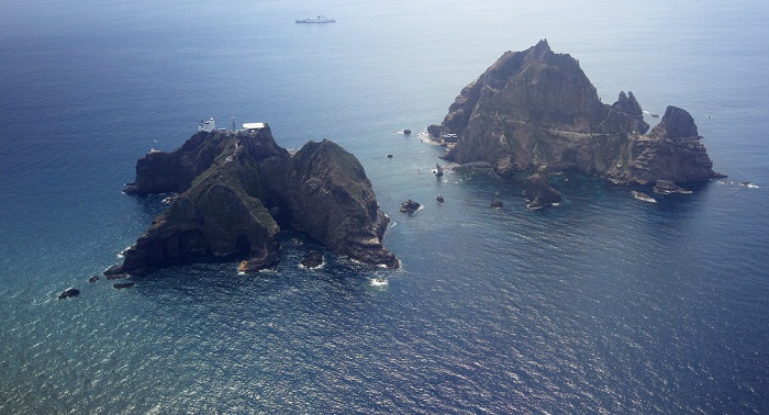 South Korea, Japan fight over disputed islands as tensions boil